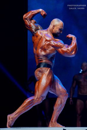 CLASSIC PHYSIQUE +178